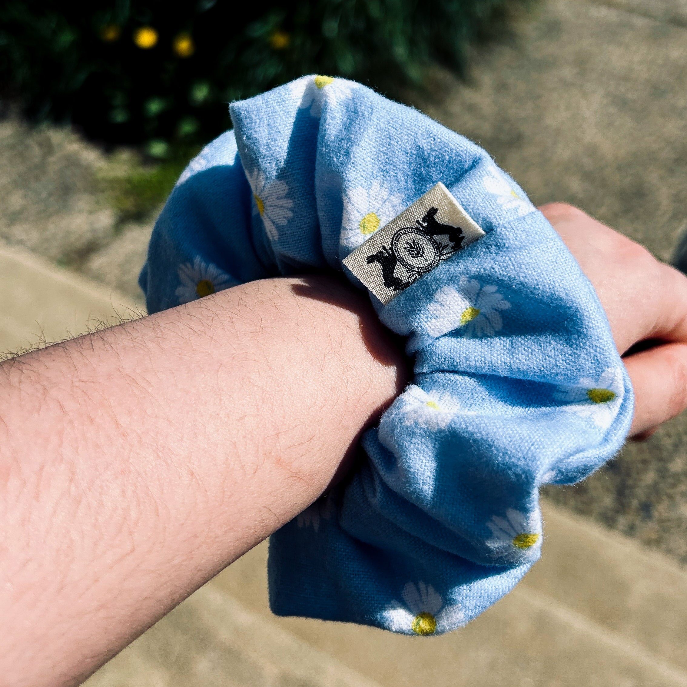 Regular Blue Daisy Scrunchie